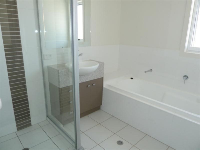 13/3 Edith Street, Wellington Point QLD 4160