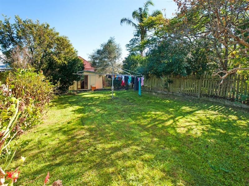 40 Beatrice Street, Greenslopes QLD 4120