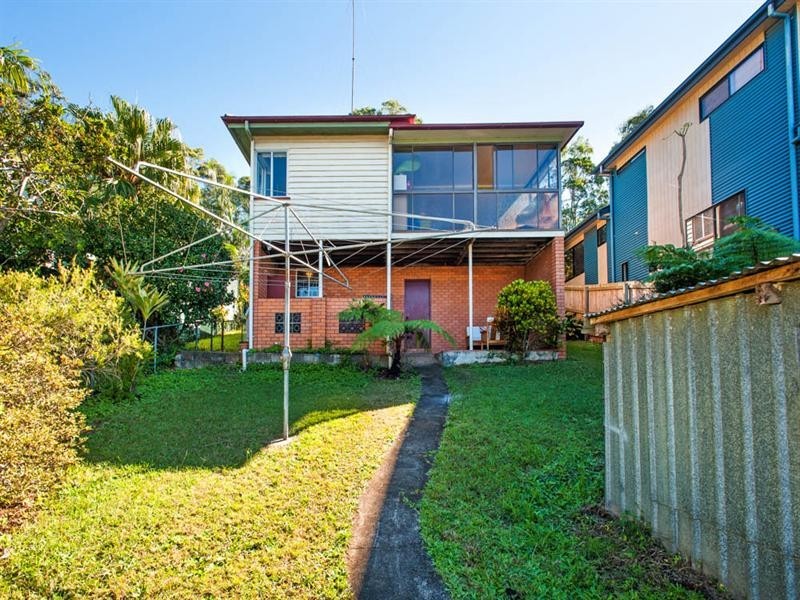 38 Hockings Street, Holland Park West QLD 4121