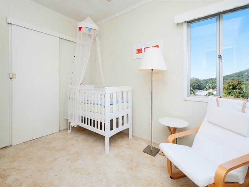38 Hockings Street, Holland Park West QLD 4121