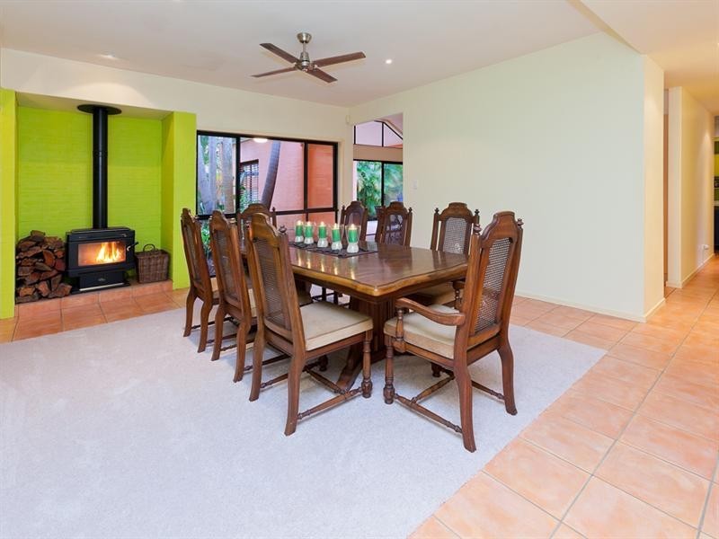 18 Bickle Place, Mount Gravatt East QLD 4122