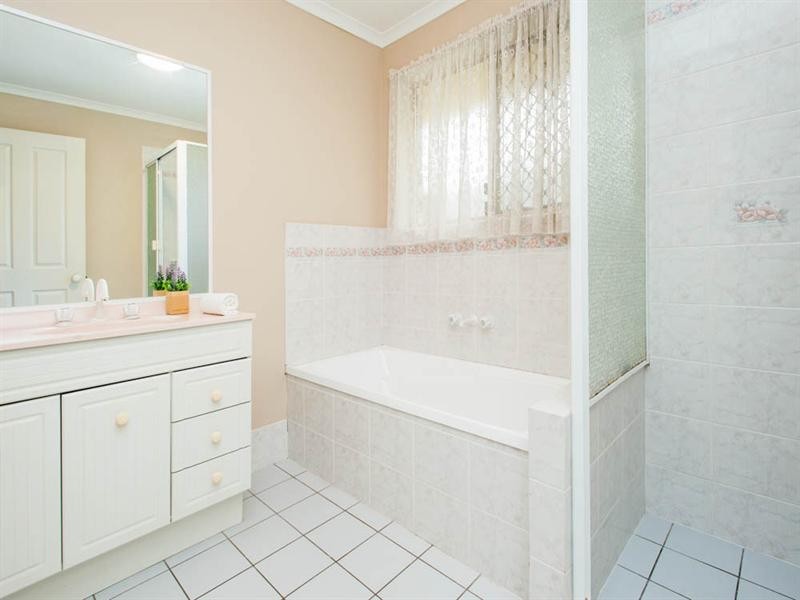 110 Holmead Road, Eight Mile Plains QLD 4113