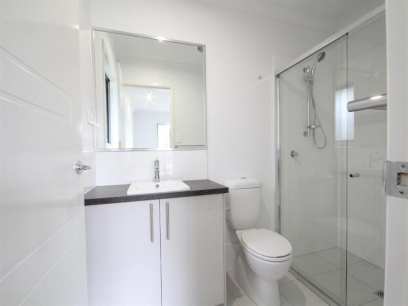 10 Surwold Way, Loganlea QLD 4131