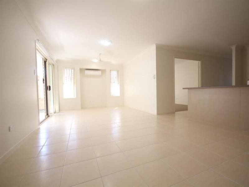 18 Gordon Drive, Bellbird Park QLD 4300