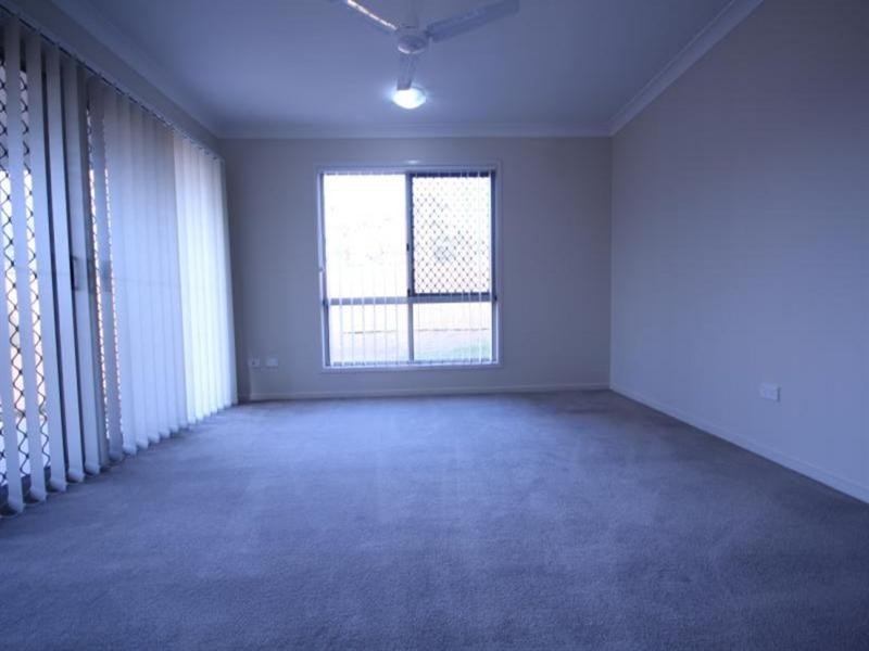 27 Gordon Drive, Bellbird Park QLD 4300