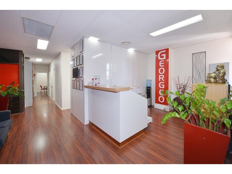 21 and 22/113 Poinciana Avenue, Tewantin QLD 4565