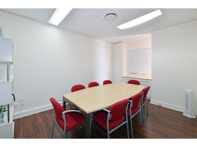 21 and 22/113 Poinciana Avenue, Tewantin QLD 4565