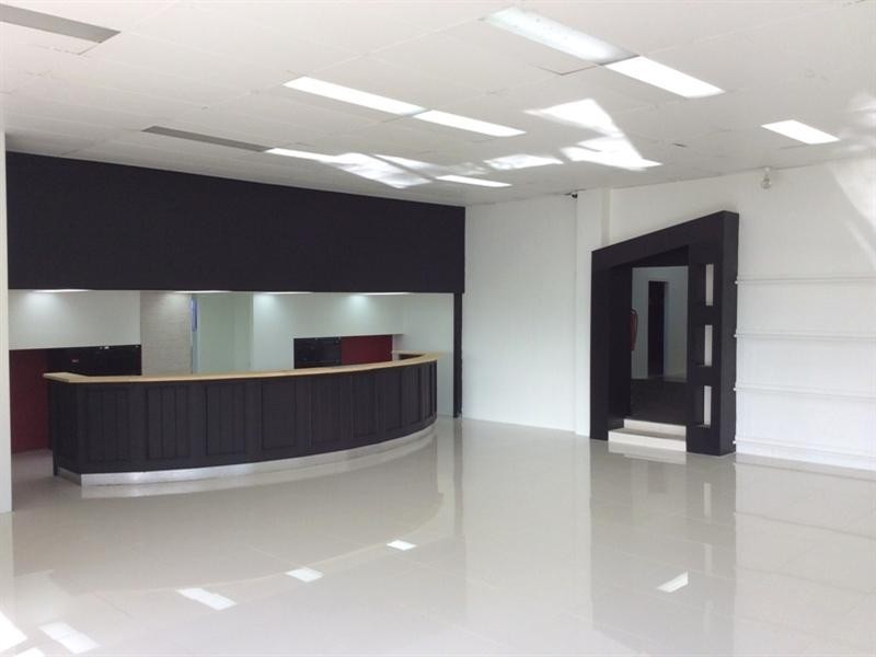 4 Rene Street, Noosaville QLD 4566