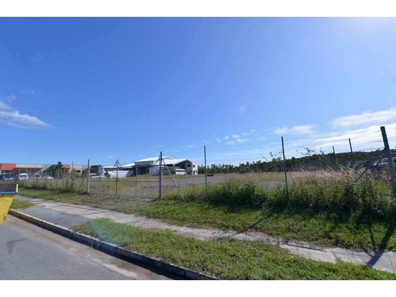 72-74 Link Crescent, Coolum Beach QLD 4573