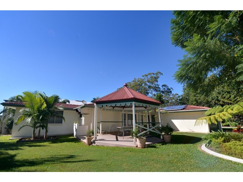 2 Church Street, Pomona QLD 4568