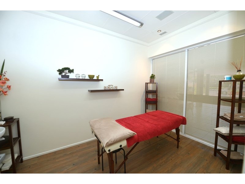 Shop 4/10 Thomas Street, Noosaville QLD 4566