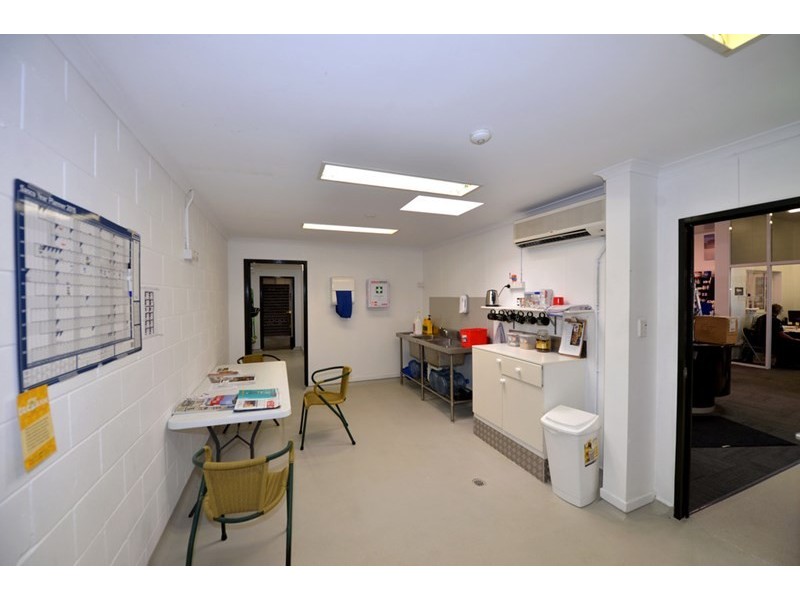 124 Eumundi Road, Noosaville QLD 4566