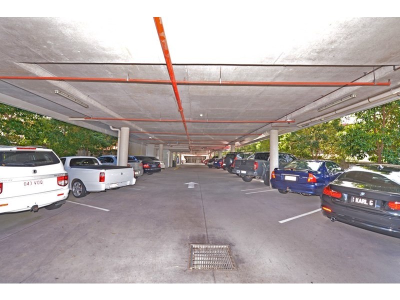 48 School Road, Maroochydore QLD 4558