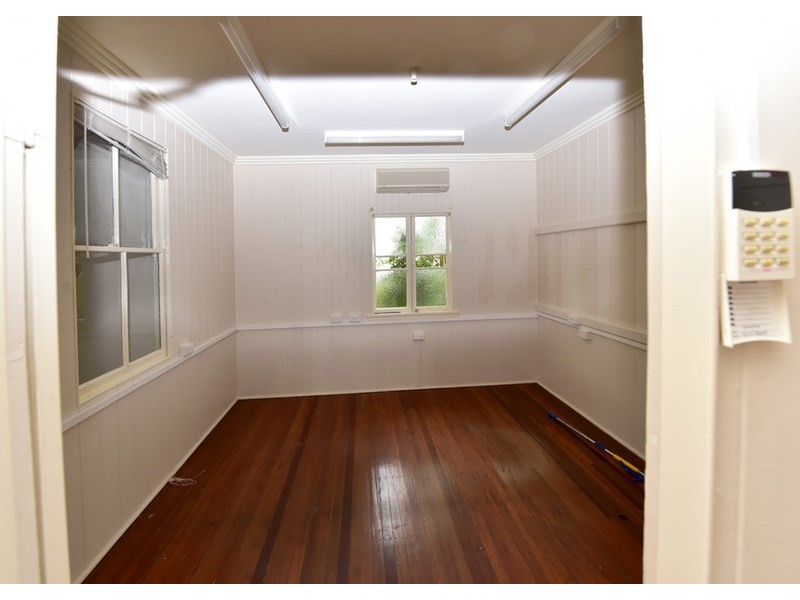 Suite 4/6 Emerald Street, Cooroy QLD 4563