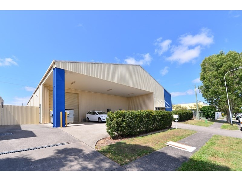 33 Technology Drive, Warana QLD 4575