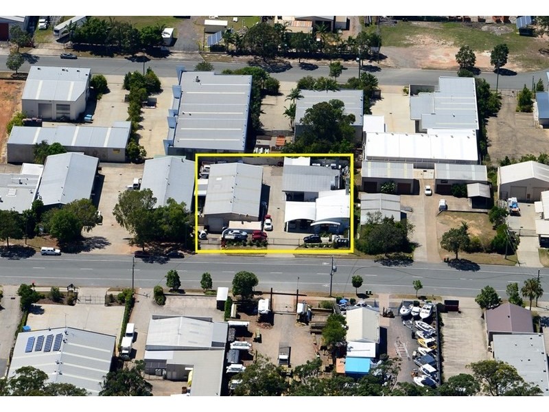 33 and 33a Rene Street, Noosaville QLD 4566