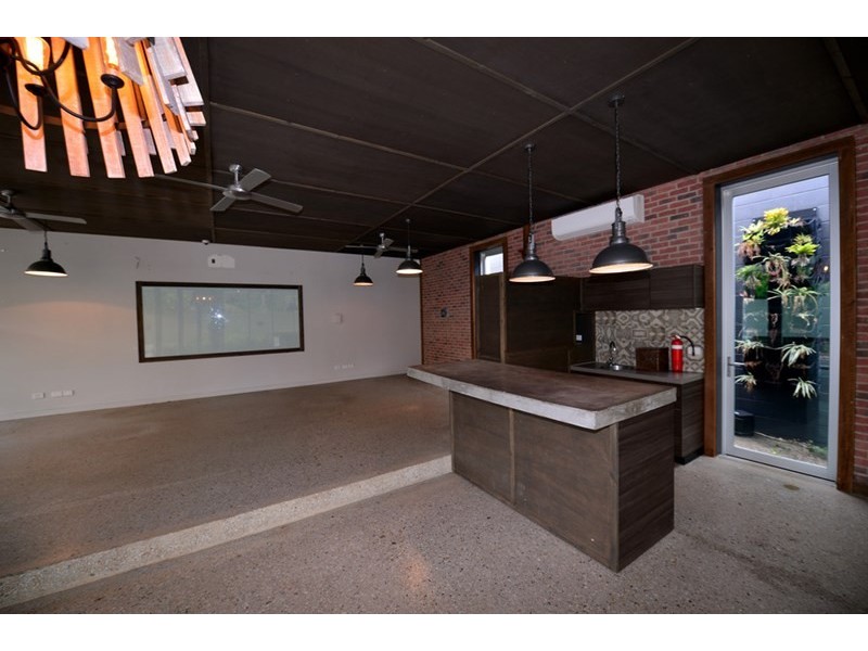 Shop 4/212 David Low Way, Peregian Beach QLD 4573