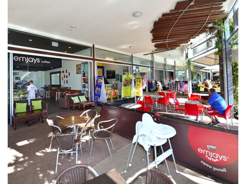 Shop 12/1 Beach Road, Coolum Beach QLD 4573