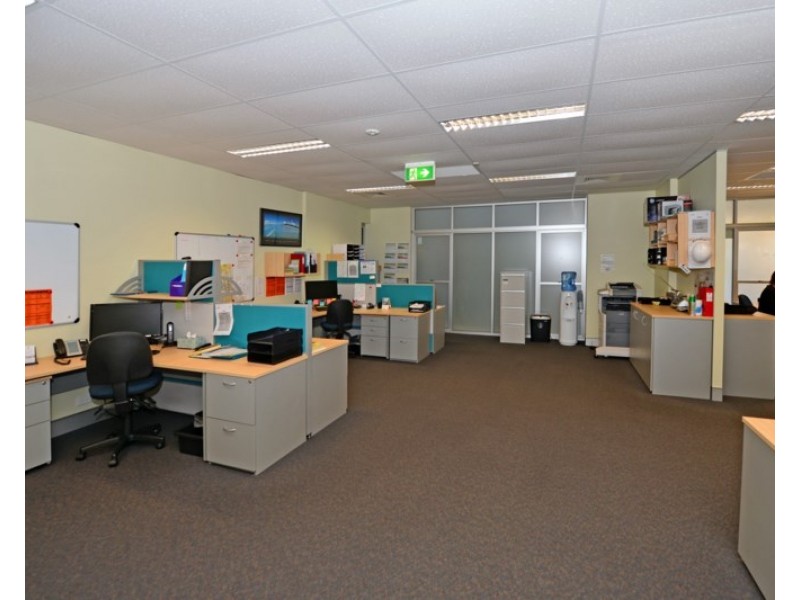Suite 1.14/90 Goodchap Street, Noosaville QLD 4566