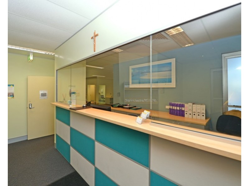 Suite 1.14/90 Goodchap Street, Noosaville QLD 4566