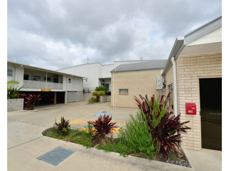 11B Garnet Street, Cooroy QLD 4563