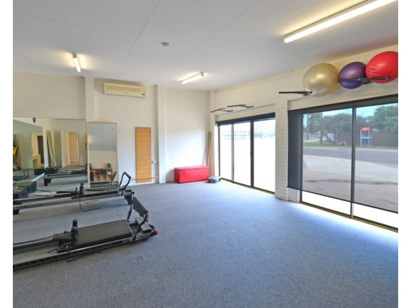 2 Opal Street, Cooroy QLD 4563