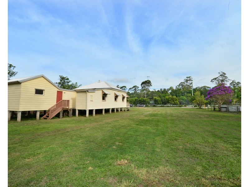 9 Mary River Road, Cooroy QLD 4563