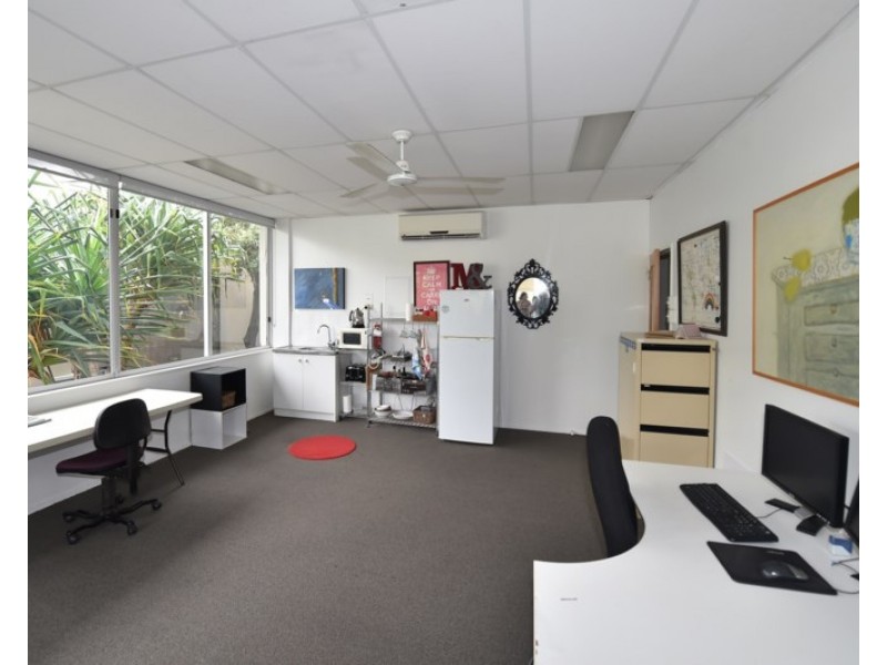 Suite 9/10 Grebe Street, Peregian Beach QLD 4573