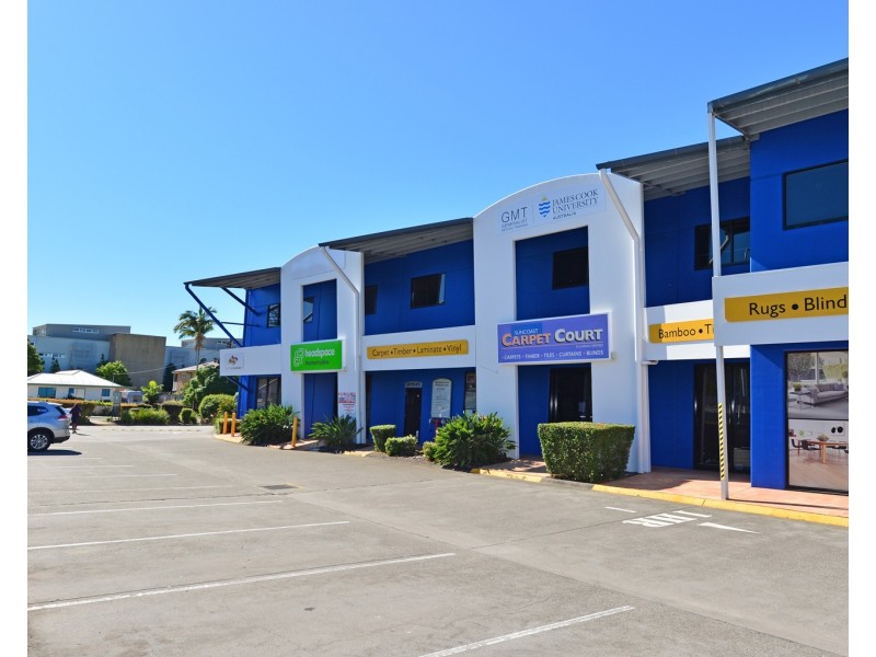 Unit 2/27 Evans Street, Maroochydore QLD 4558