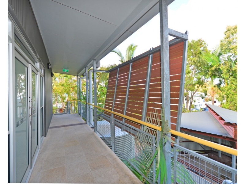 Suite 3.05/90 Goodchap Street, Noosaville QLD 4566