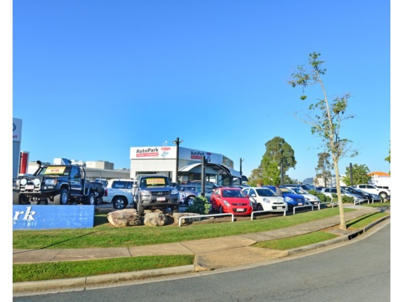 1 Lionel Donovan Drive, Noosaville QLD 4566