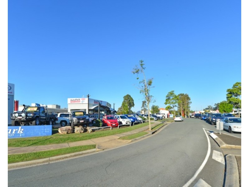 1 Lionel Donovan Drive, Noosaville QLD 4566