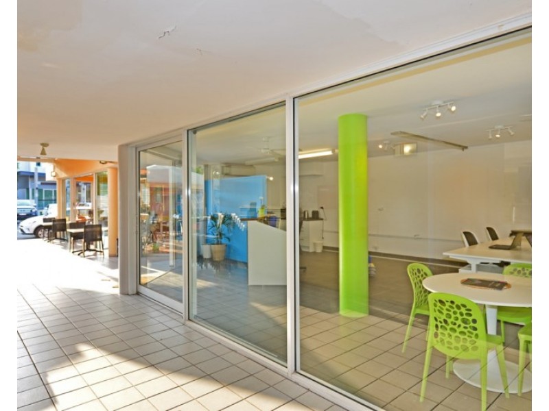 Shop 2/10 Thomas Street, Noosaville QLD 4566