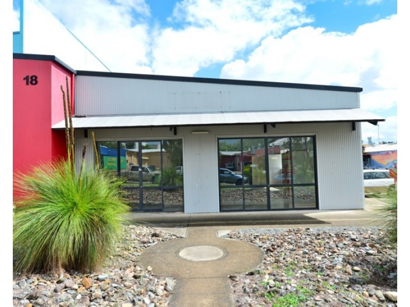 Unit 1/18 Project Avenue, Noosaville QLD 4566