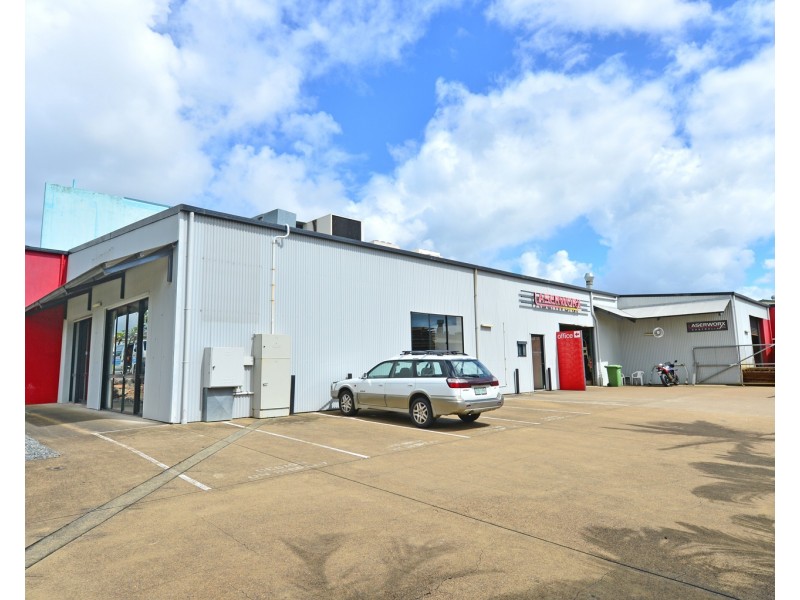 18 Project Avenue, Noosaville QLD 4566