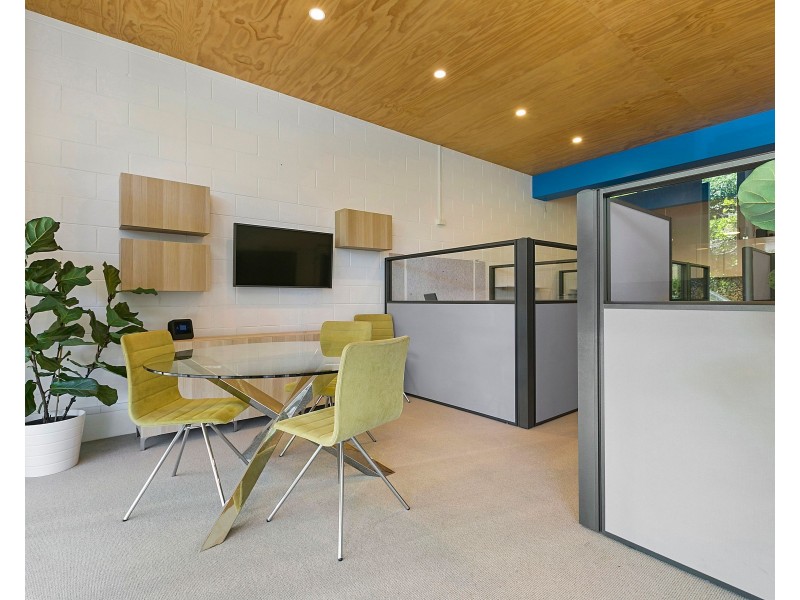 Suite 2/8 Grebe Street, Peregian Beach QLD 4573