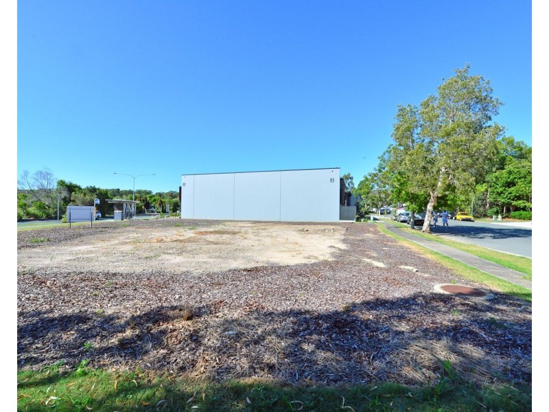 20 Lionel Donovan Drive, Noosaville QLD 4566