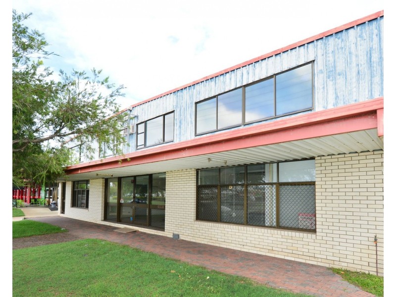 2 Production Avenue, Warana QLD 4575