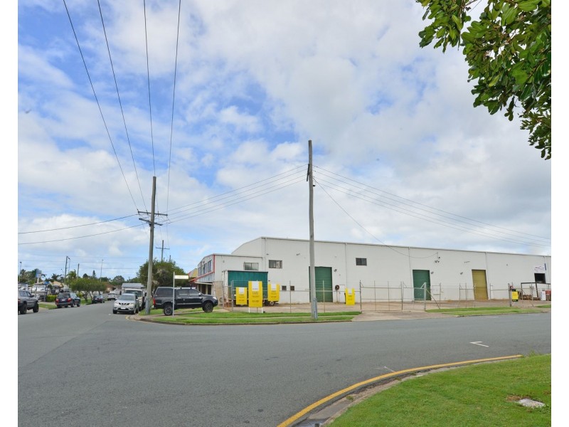 2 Production Avenue, Warana QLD 4575