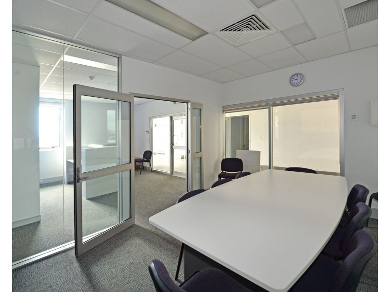 Suite 14/9 Capital Place, Birtinya QLD 4575