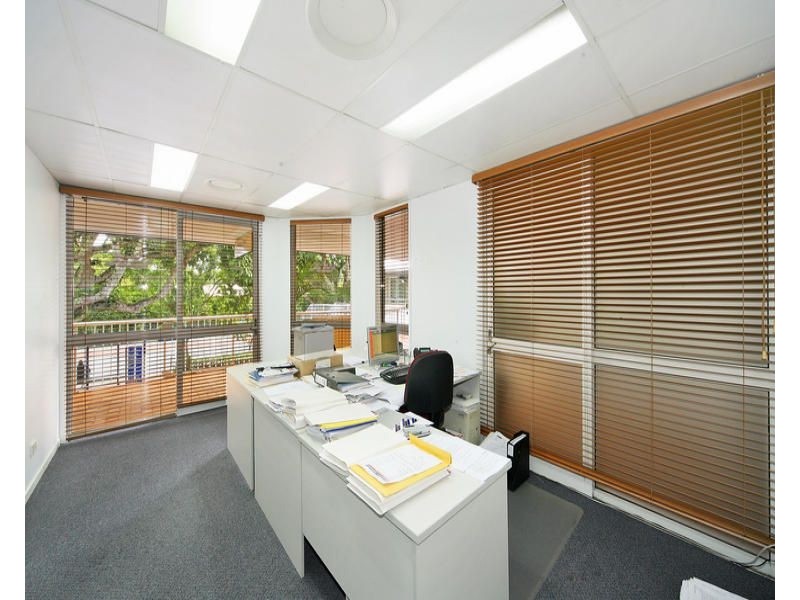 21-23/91 Poinciana Avenue, Tewantin QLD 4565