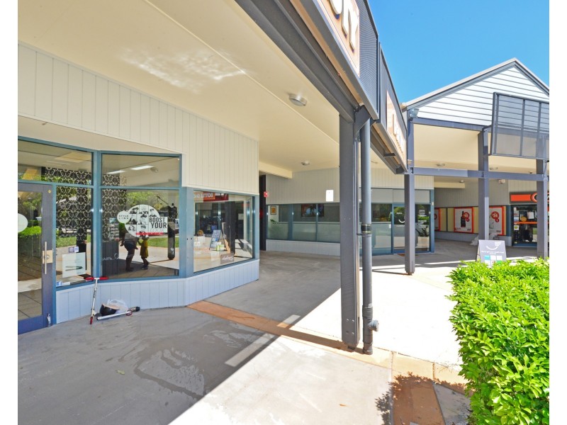 Shop 3/2 Grasstree Court, Sunrise Beach QLD 4567