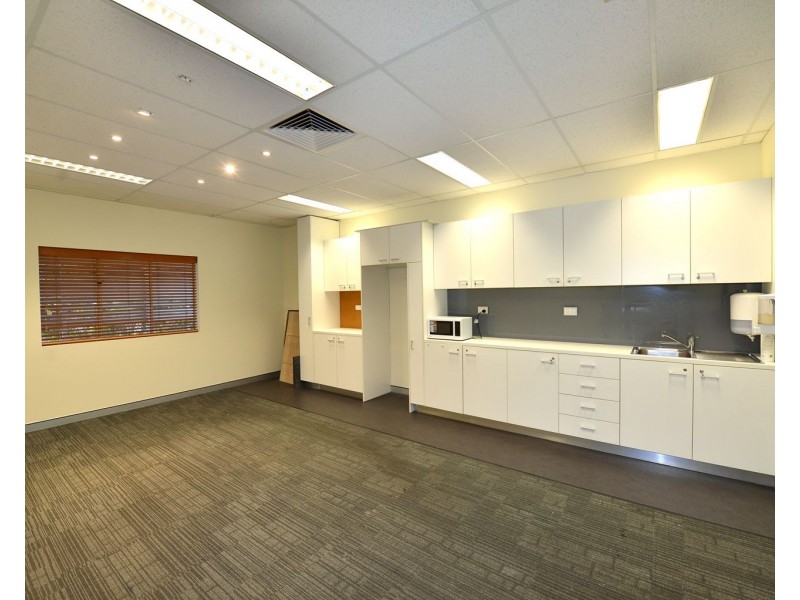 Suite 3.06B/90 Goodchap Street, Noosaville QLD 4566