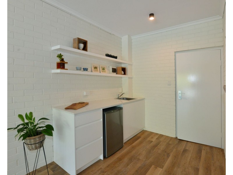 Suite 9/4 Kingfisher Drive, Peregian Beach QLD 4573