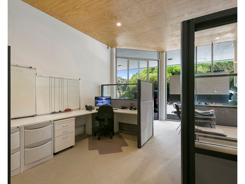 Suite 2/8 Grebe Street, Peregian Beach QLD 4573