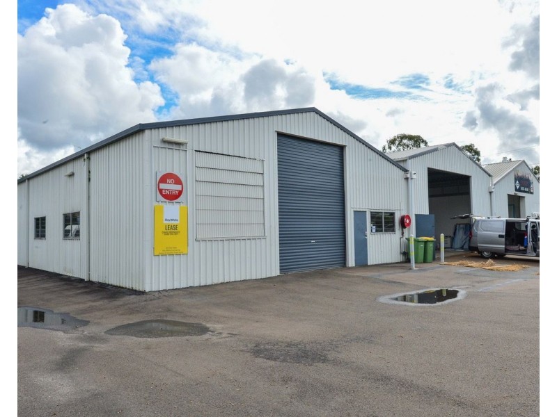 Units 3 and 4/4 Leo Alley Road, Noosaville QLD 4566