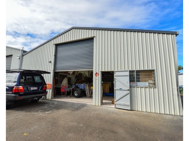 Units 3 and 4/4 Leo Alley Road, Noosaville QLD 4566