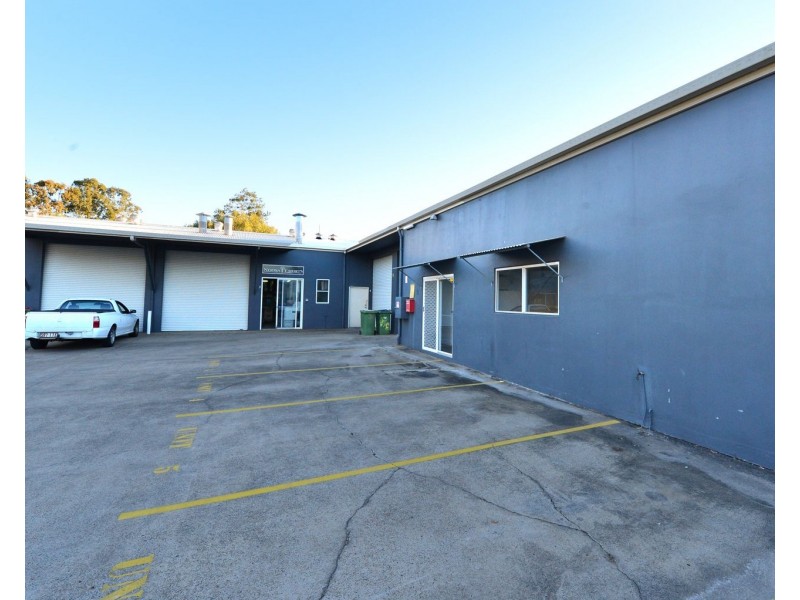 Unit 5/8 Project Avenue, Noosaville QLD 4566