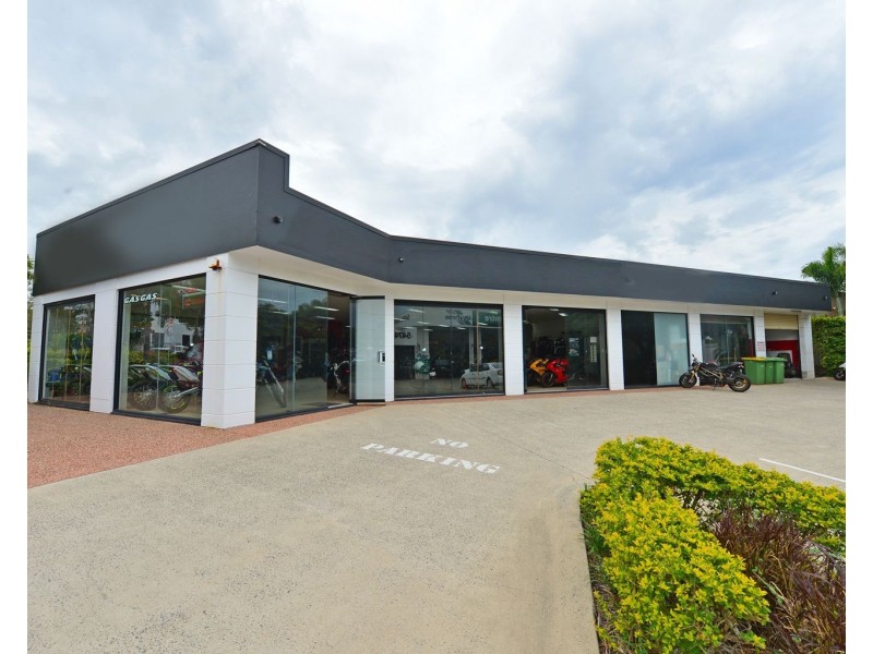 Unit 1/5 Lionel Donovan Drive, Noosaville QLD 4566