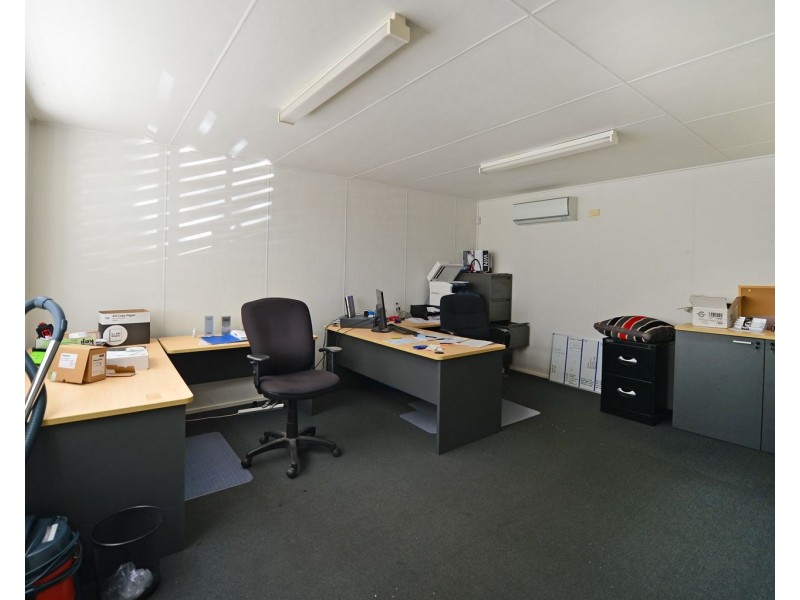 Unit 2/15 Production Street, Noosaville QLD 4566